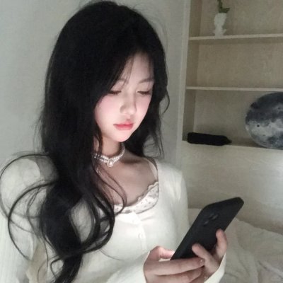 32颗药丸：我姐姐的自杀